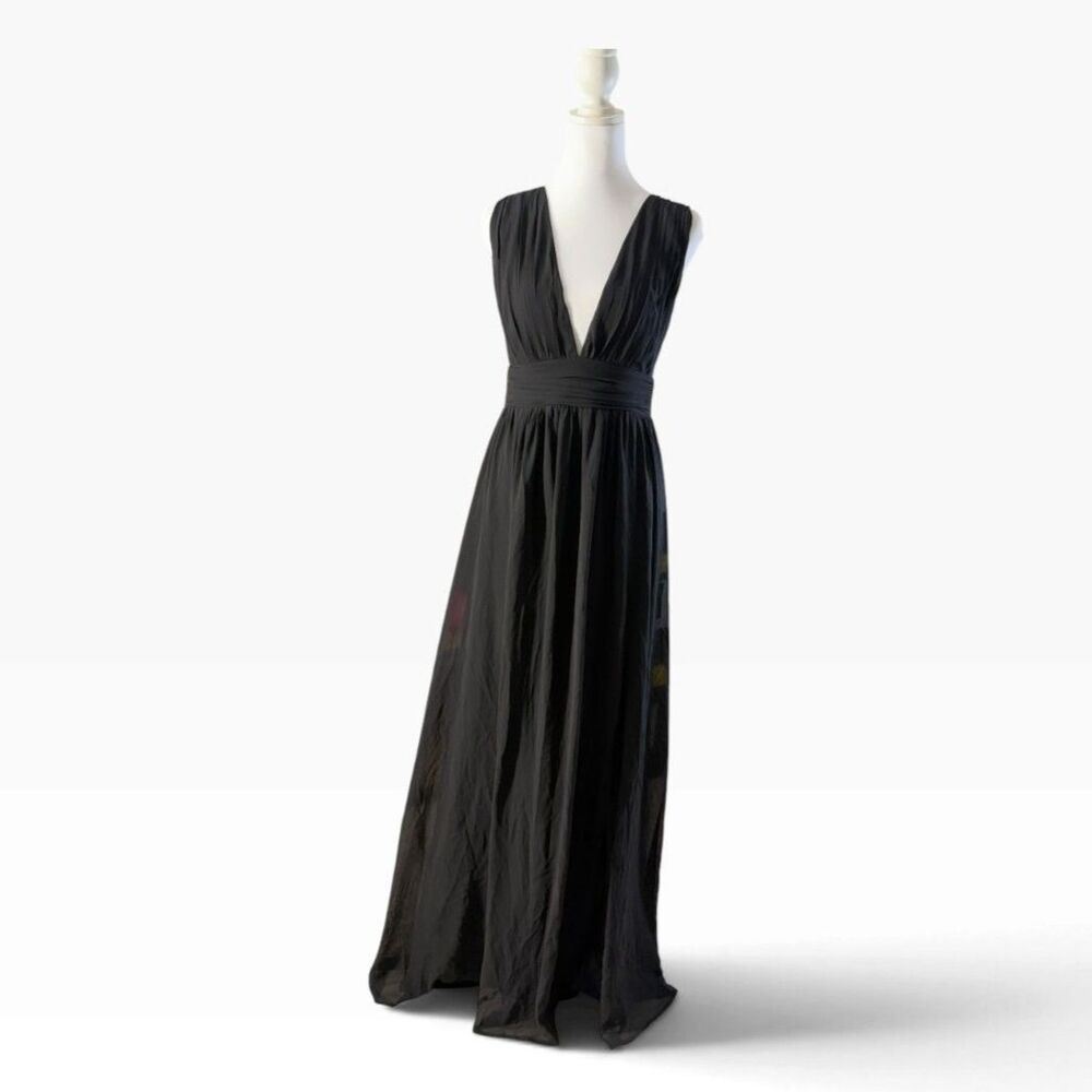 Lulus Black V-Neck Flowy Maxi Dress XS NEW
